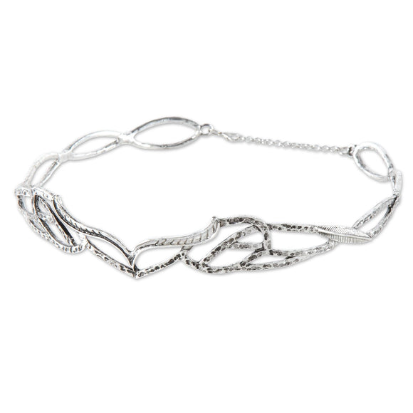 Beistle Silver Metal Crown with chain clasp - Party Supply Decoration for Fantasy