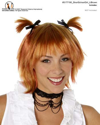 SHORT SCHOOL GIRL WIG LT BROWN